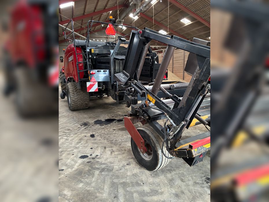 Case IH LB 434 R - Pressere - Bigballe - 5