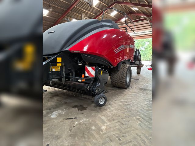 Case IH - - -