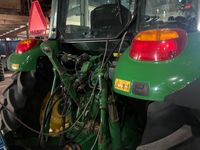 John Deere 5820 - Traktorer - Traktorer 4 wd - 4