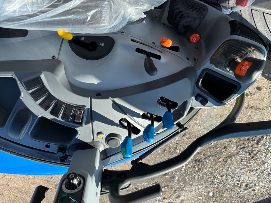 New Holland T4.75 Gearmodel - Traktorer - Traktorer 4 wd - 11