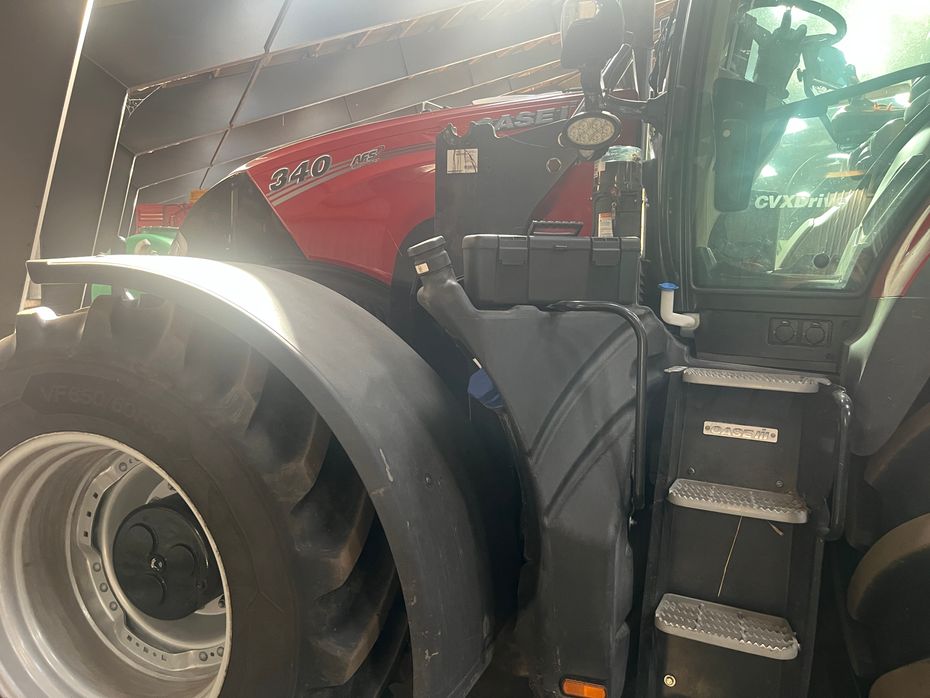 Case IH OPTUM 340 CVX. m/ frontlæsser - Traktorer - Traktorer 4 wd - 4