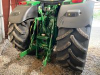 John Deere 6175R - Traktorer - Traktorer 4 wd - 4