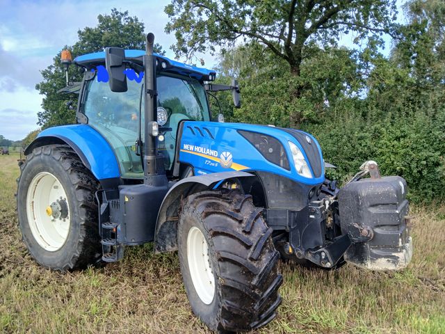 New Holland T7.215 S