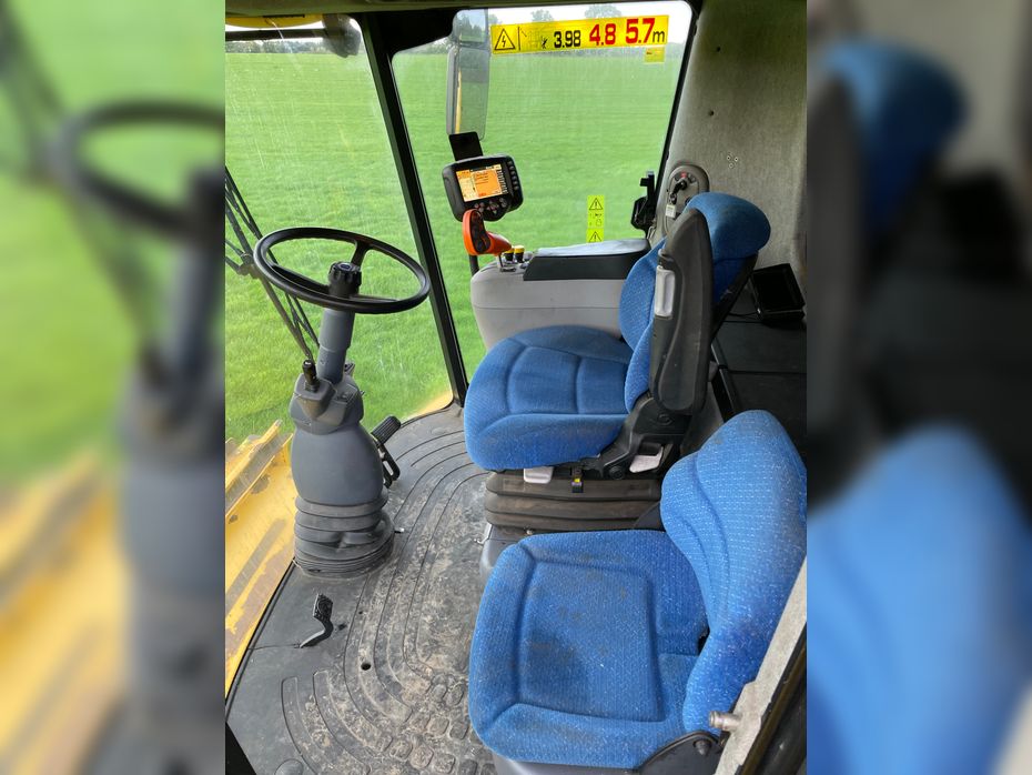 New Holland CX8090 CX8090 - Høstmaskiner - Mejetærskere - 4