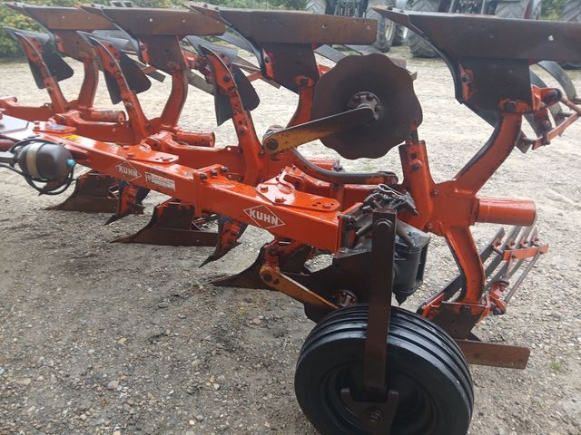  Kuhn Multi Master 110 med Hydraulisk udløsser