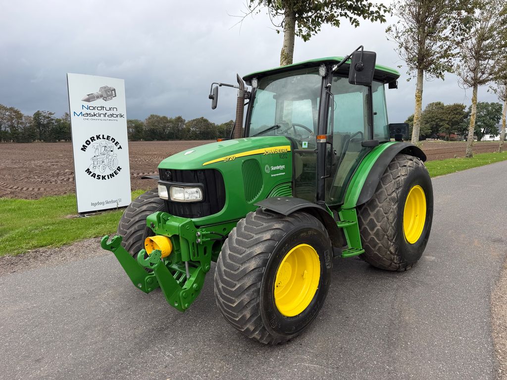 John Deere 5720 Fin bette traktor med frontlift samt front PTO 2007 brugt maskine til salg