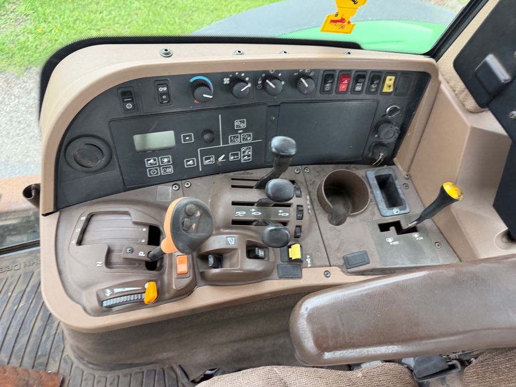 John Deere 7820 Fin brugt traktor med Hitchkrog, TLS affjedret foraksel mm – billede 18