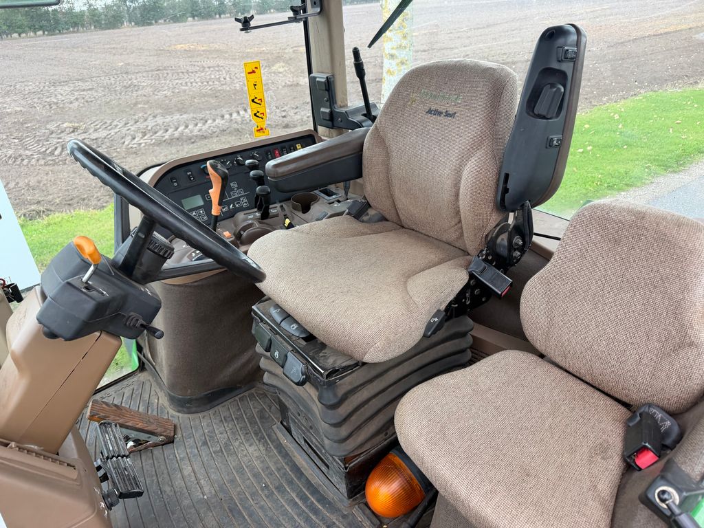 John Deere 7820 Fin brugt traktor med Hitchkrog, TLS affjedret foraksel mm – billede 17