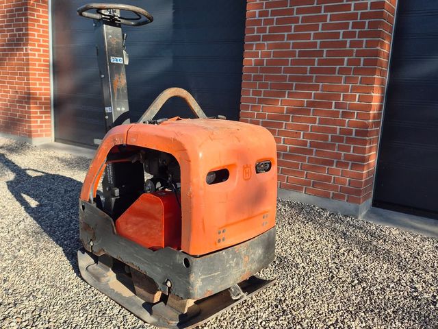 Husqvarna LG400