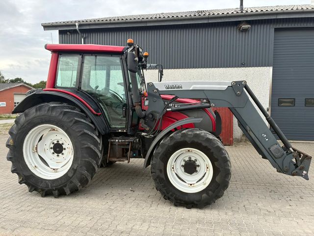 Valtra N121