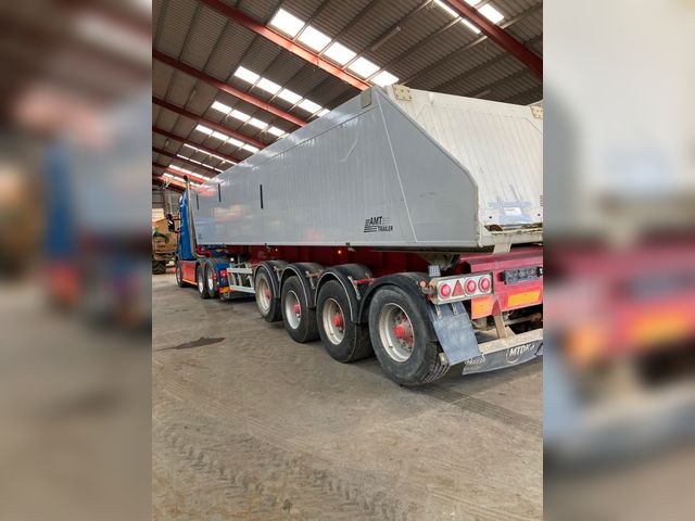 Kel-Berg Tiptrailer