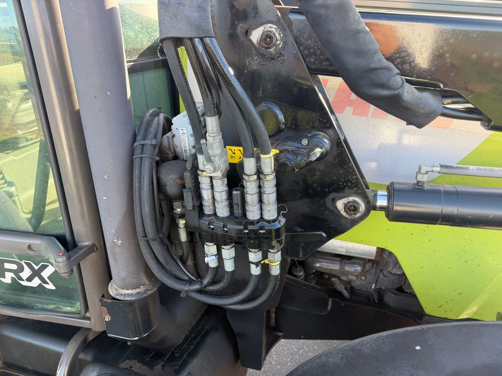 CLAAS Celtis 456 Flot brugt frontlæssertraktor – billede 12