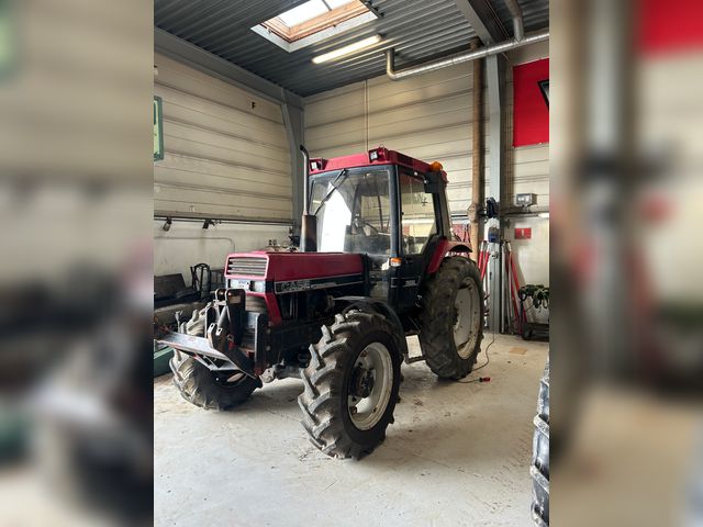 Case IH 785 XL