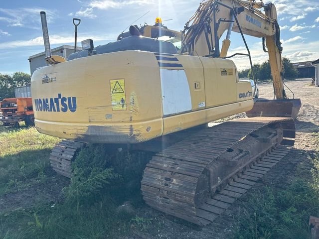 Komatsu PC240LC-11