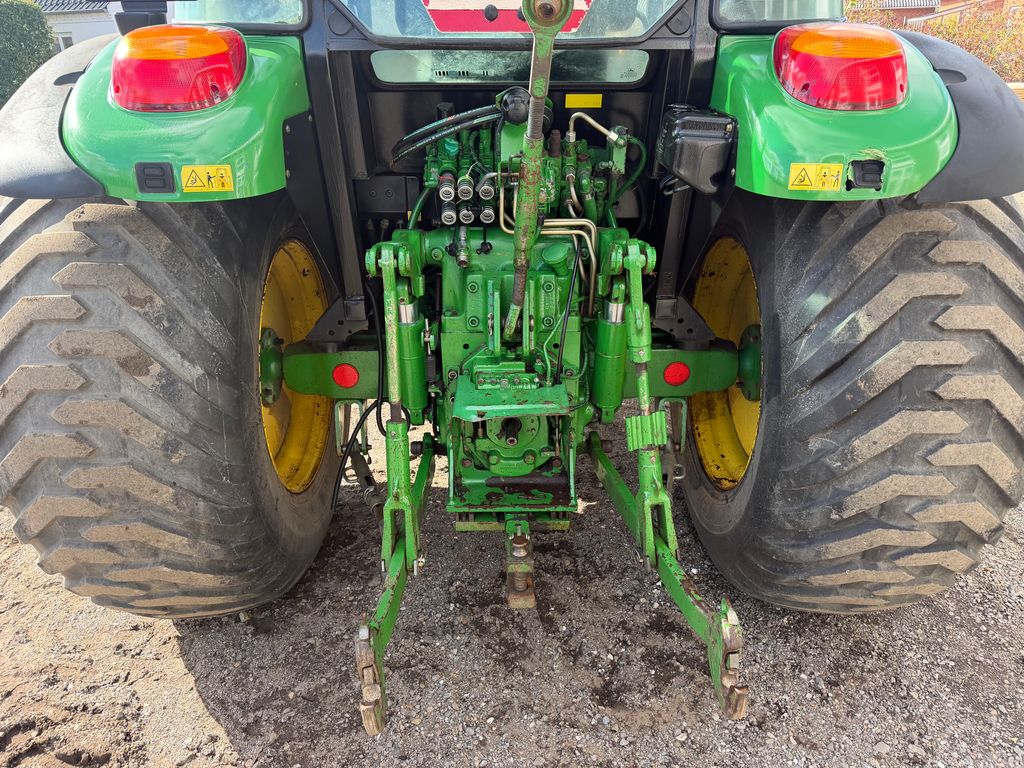 John Deere 5620 Fin bette traktor, kun 3800 timer – billede 12