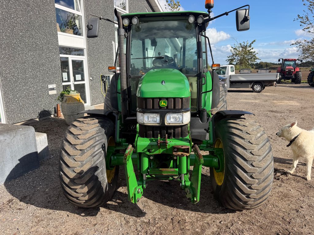 John Deere 5620 Fin bette traktor, kun 3800 timer – billede 2