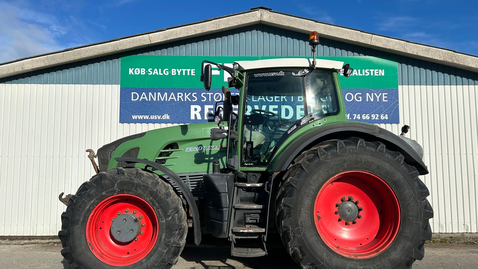 Fendt 927 Vario PROFI Vendeudstyr/Rüfa. Ny motor