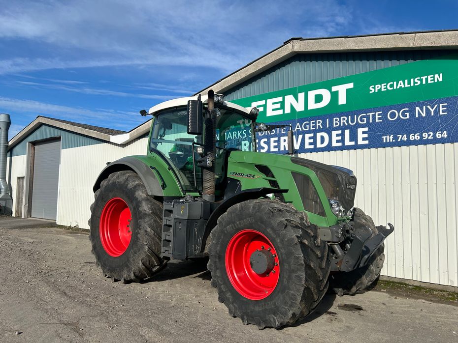 Fendt 824 Vario SCR Profi Plus Luftbremser - Traktorer - Traktorer 4 wd - 7