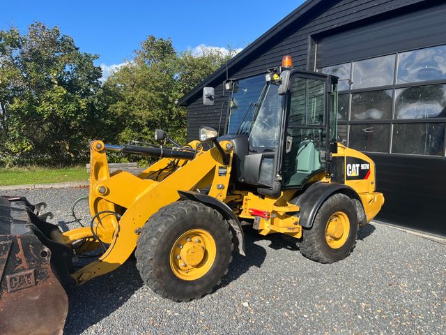 Caterpillar 907 M