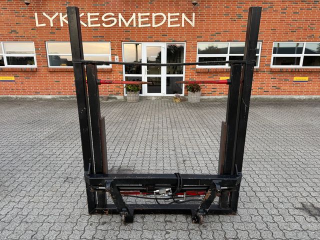 LykkeSmeden Halmgreb
