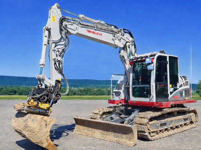 Takeuchi Tb2150