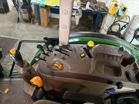 John Deere 5090 M med John Deere 583 Frontlæsser - Traktorer - Traktorer 4 wd - 20