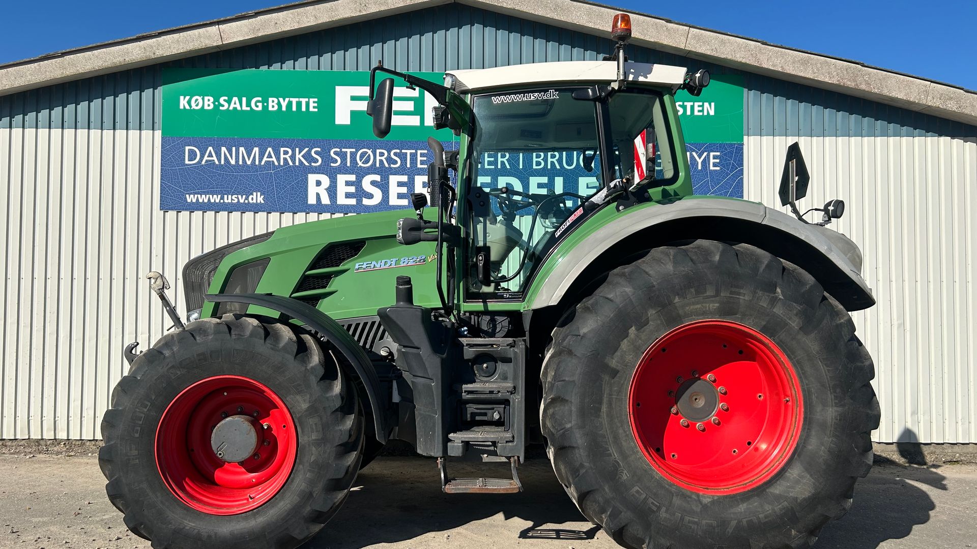 Fendt 828 Vario SCR Profi Plus