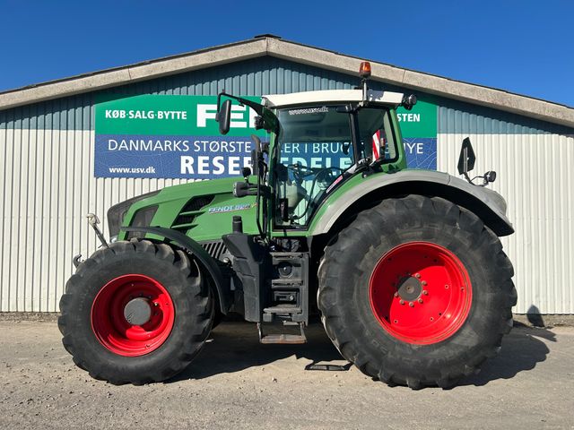 Fendt 828 Vario SCR Profi Plus 
