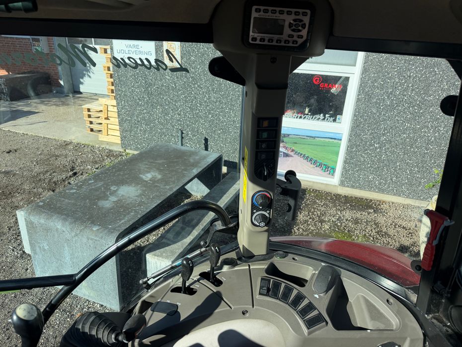 Case Farmall 75C Rigtig fin let brugt frontlæsser traktor, kun 800 timer! - Traktorer - Traktorer 4 wd - 17