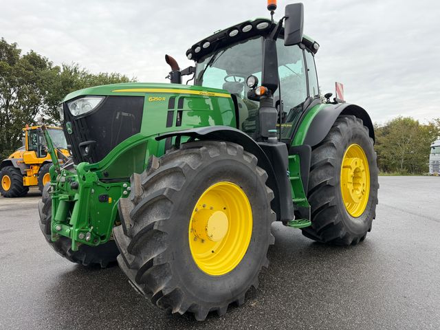 John Deere 6250R
