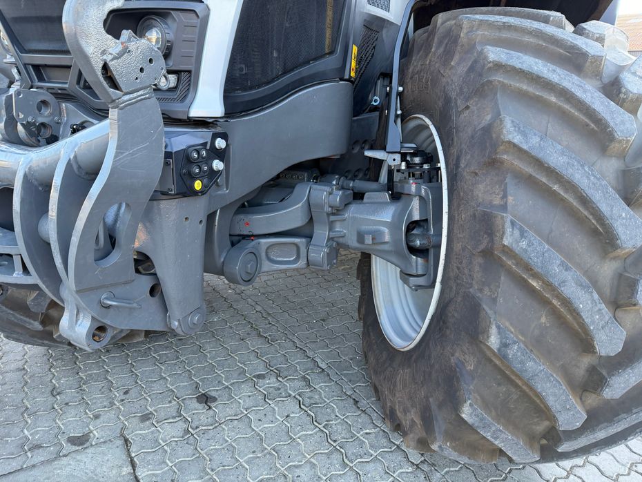 Massey Ferguson 9S.425 Dyna VT Exclusive - Traktorer - Traktorer 4 wd - 5