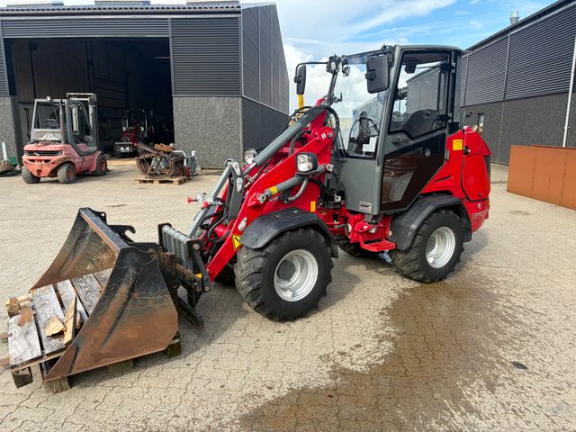 Weidemann 1390