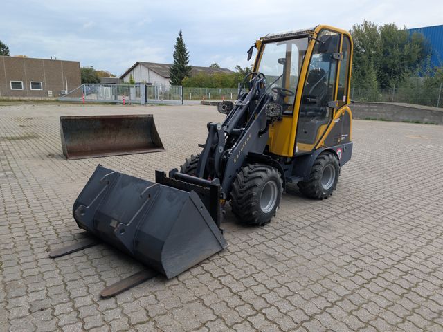 Eurotrac W11