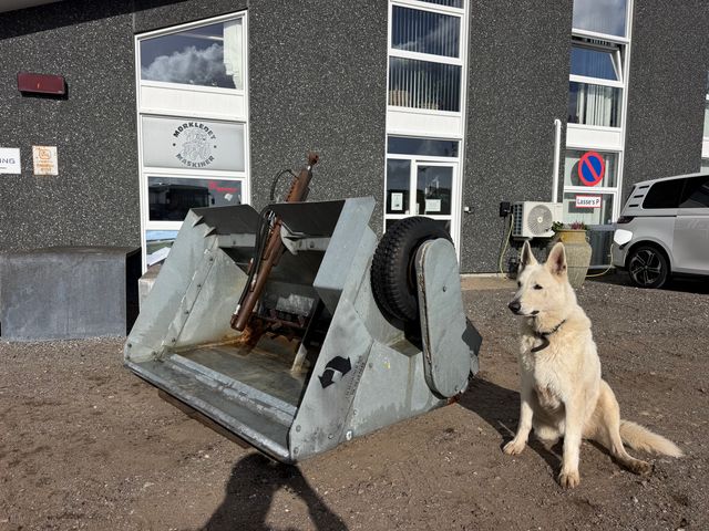 FM Maskiner  Saltudlægger