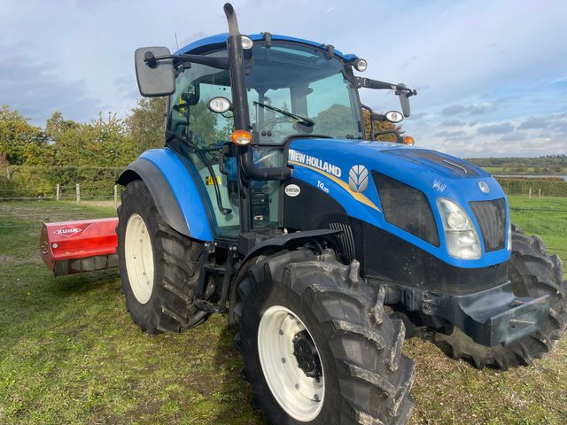New Holland T4.95