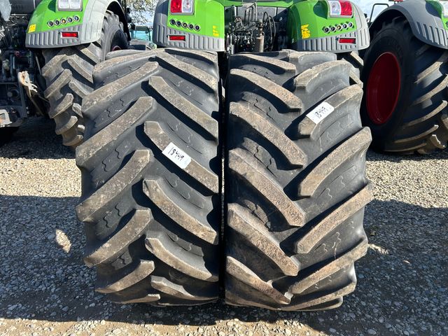 BKT 650/60R34