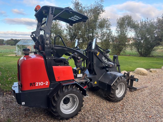 Kubota RT 210