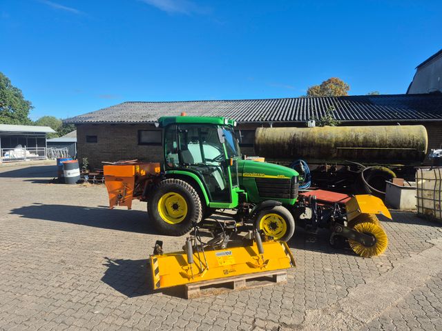 John Deere 4410