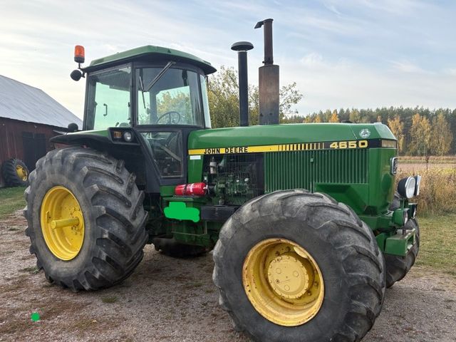 John Deere 4650