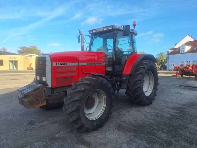 Massey Ferguson 8140 Dyna Shift