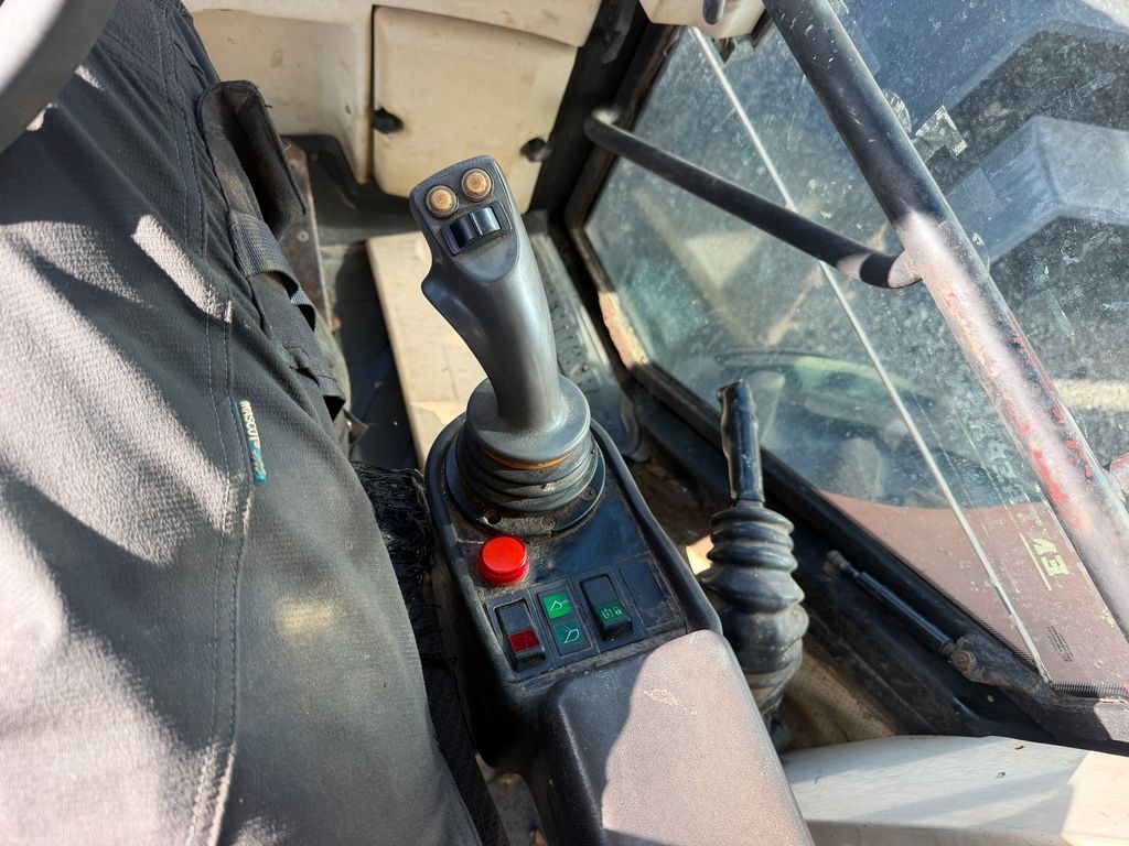 Hydrema 906B 906B med Dobbeltcommand, sideforskydelig gravearm – billede 19