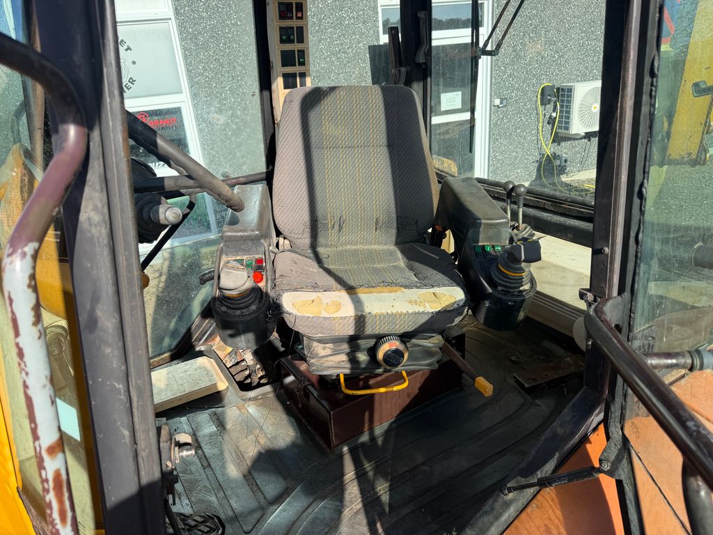 Hydrema 906B 906B med Dobbeltcommand, sideforskydelig gravearm – billede 16
