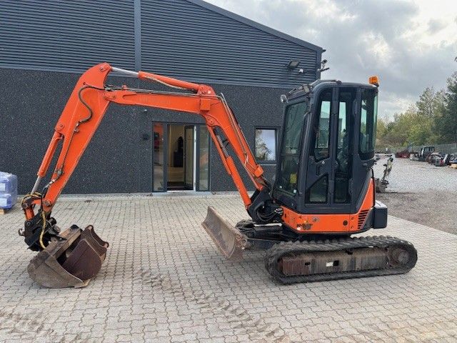 Hitachi ZX 35 CLR