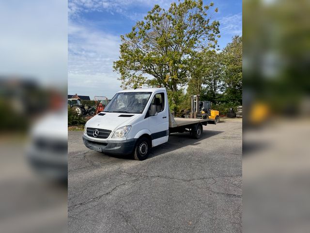 Mercedes-Benz SPRINTER 316