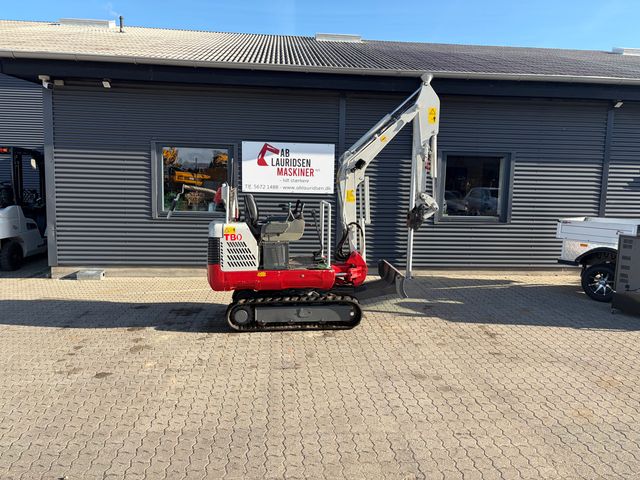 Takeuchi TB016
