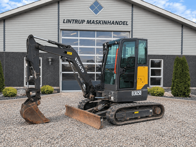 Volvo ECR 25 D