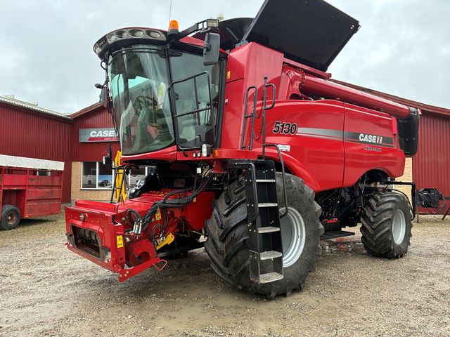 Case IH Axial Flow 5130
