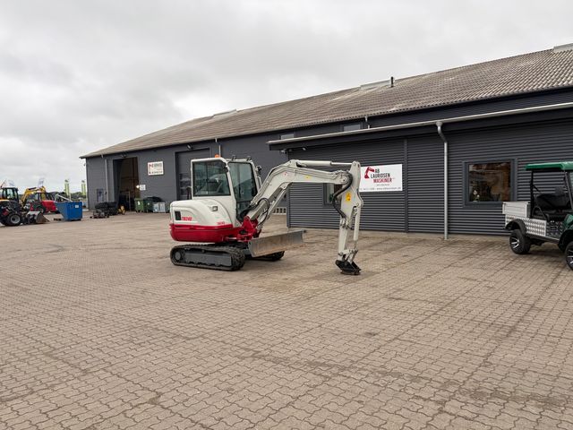 Takeuchi TB240
