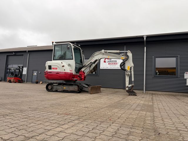 Takeuchi TB230