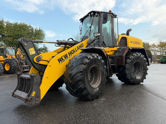 New Holland W170D LR